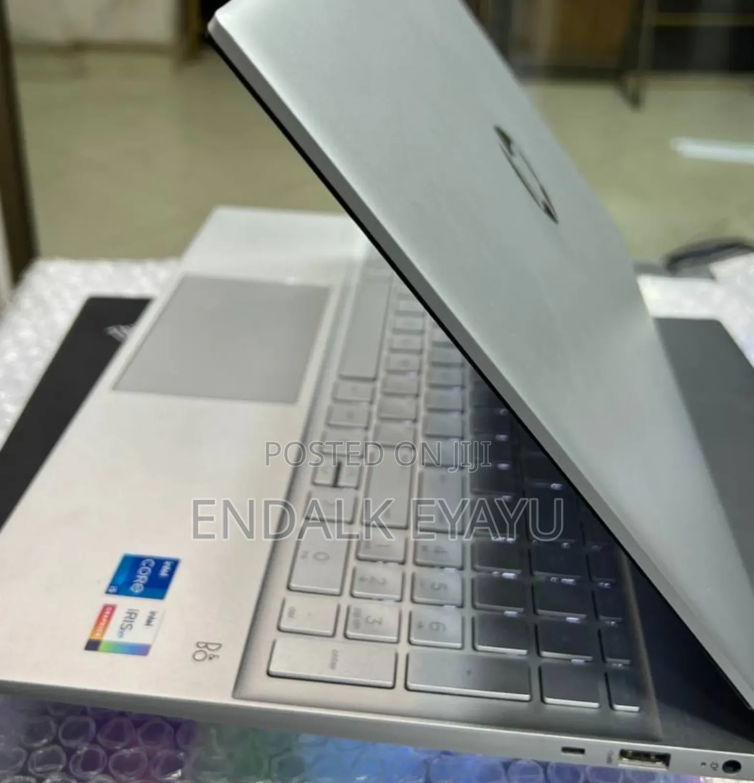 New Laptop HP Pavilion 15 8GB Intel Core i5 SSD 512GB