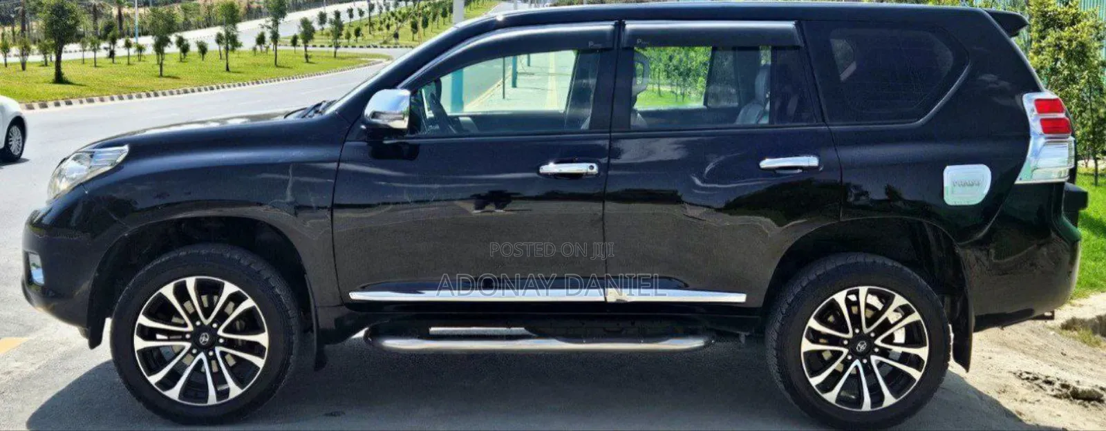 Toyota Land Cruiser 4.0 V6 GX-R 2011 Black