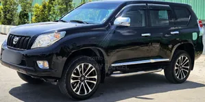 Toyota Land Cruiser 4.0 V6 GX-R 2011 Black