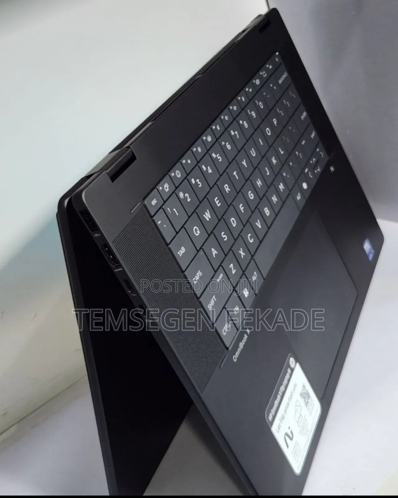New Laptop HP OmniBook X Flip 14" 16GB Intel Core Ultra 7 SSD 1T