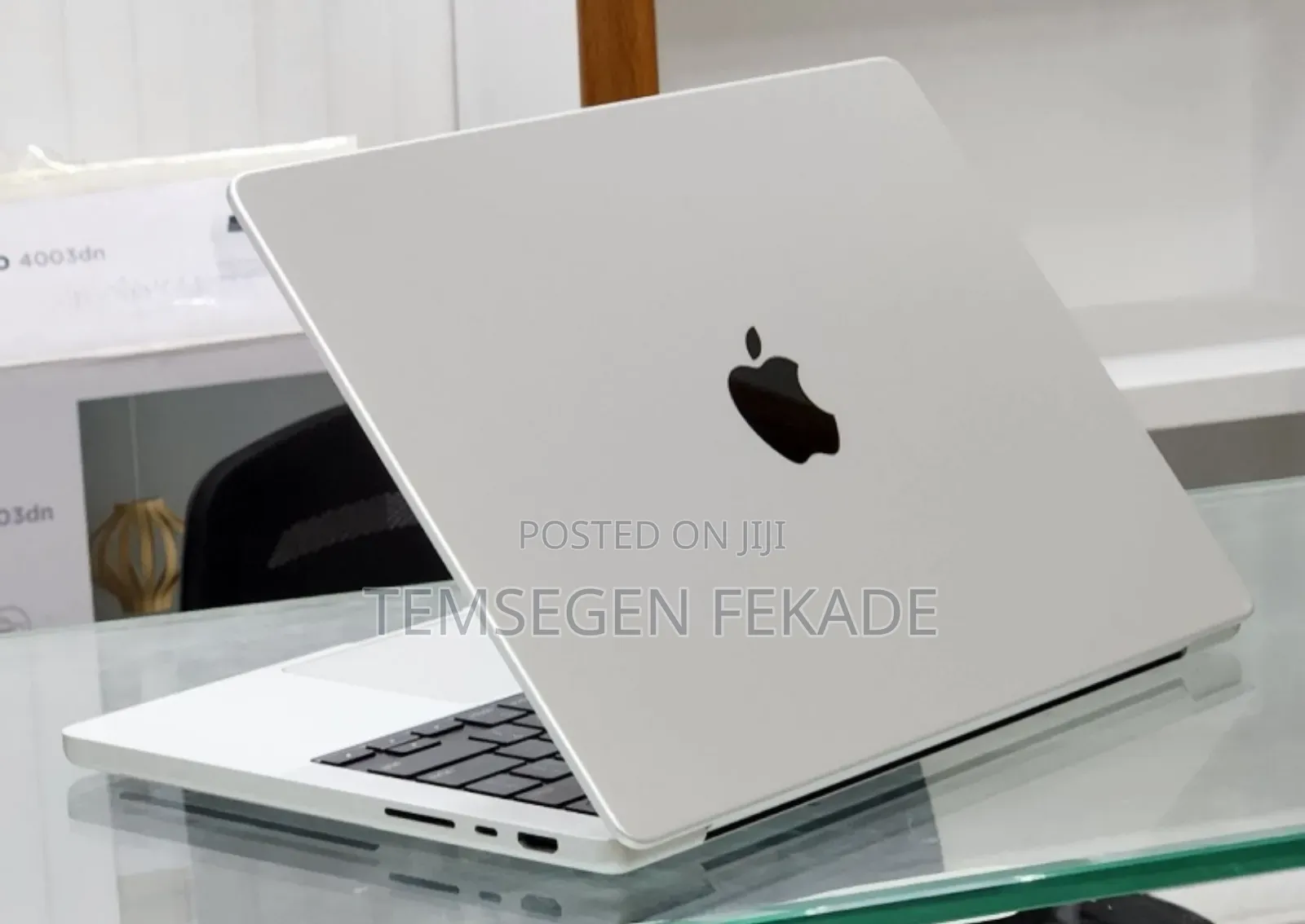 New Laptop Apple MacBook Pro 2021 M1 16GB Apple M1 Pro SSD 512GB