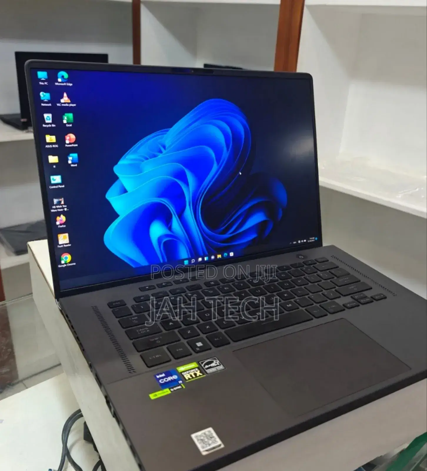 New Laptop Asus ROG Zephyrus G15 16GB Intel Core i9 SSD 1T