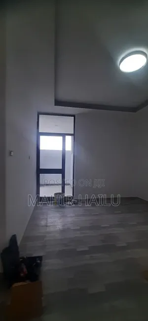 1bdrm House in Real, Bole for rent