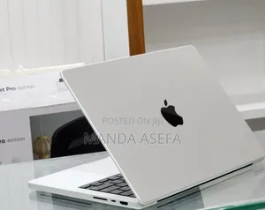 New Laptop Apple MacBook Pro M1 16GB Apple M1 Pro SSD 512GB