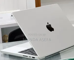 New Laptop Apple MacBook Pro M1 16GB Apple M1 Pro SSD 512GB