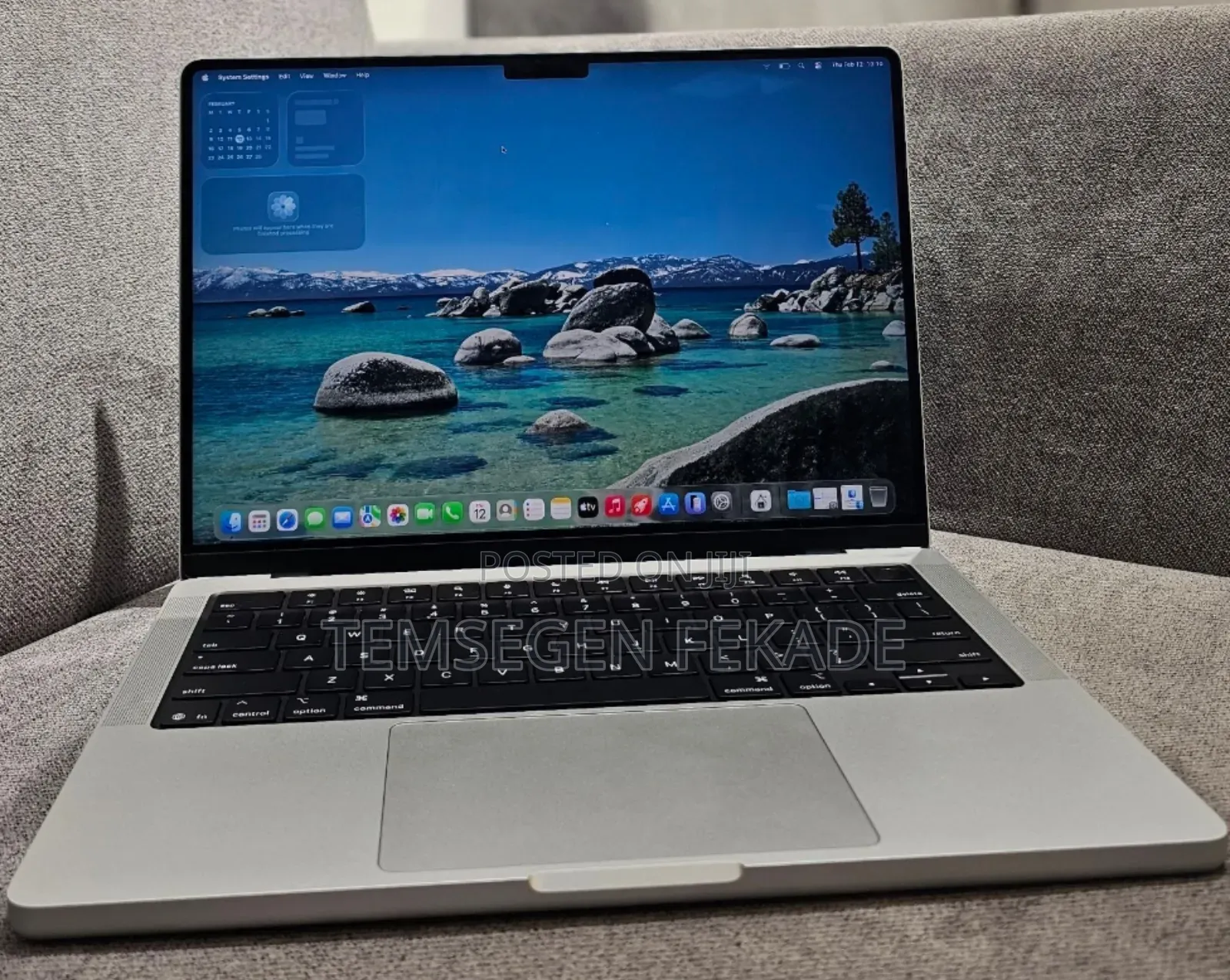 New Laptop Apple Macbook Pro 2025 M5 14-inch 16GB Apple M5 SSD 512GB