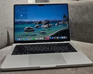 New Laptop Apple Macbook Pro 2025 M5 14-inch 16GB Apple M5 SSD 512GB