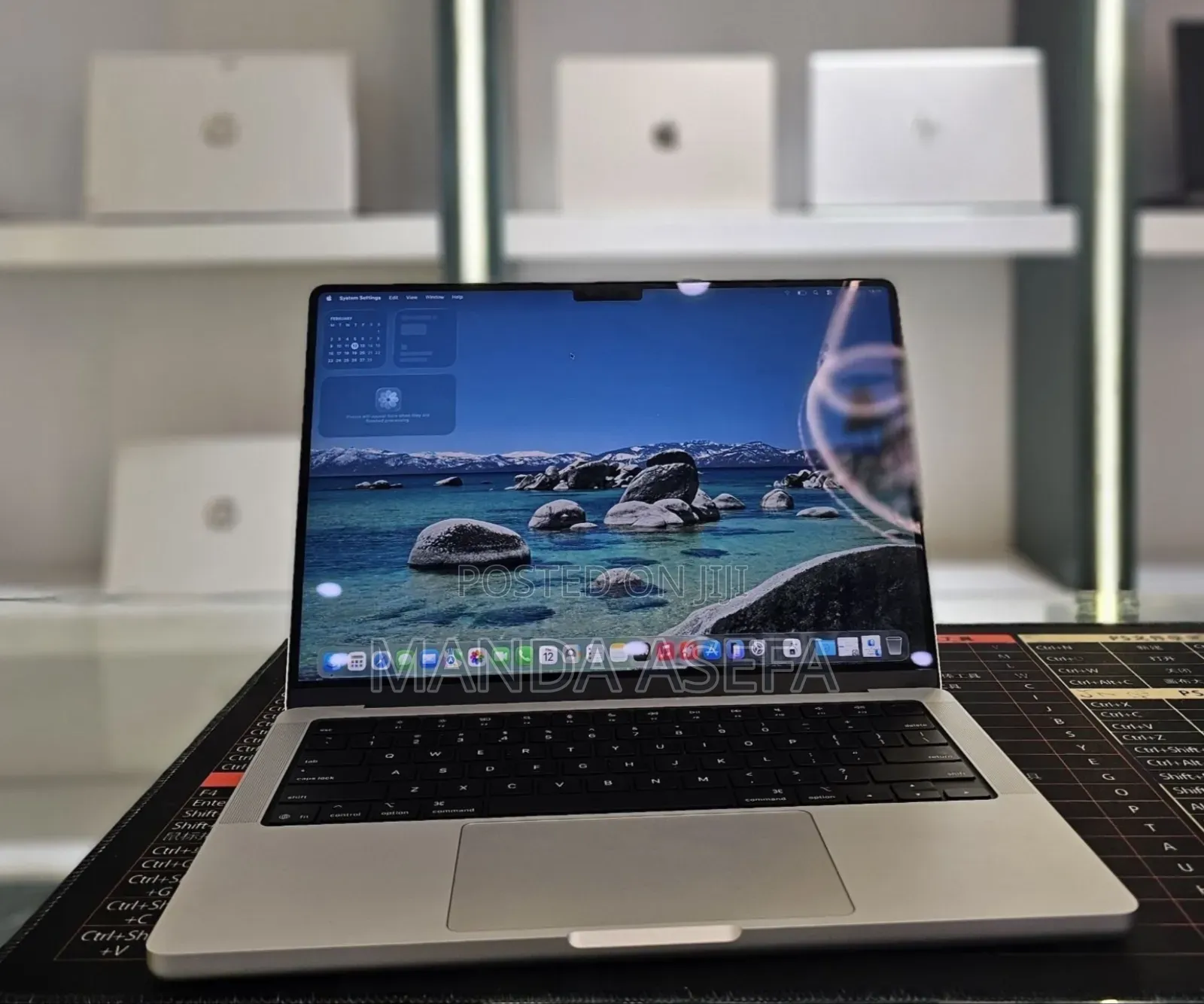 New Laptop Apple MacBook Pro 16GB Apple M5 SSD 512GB