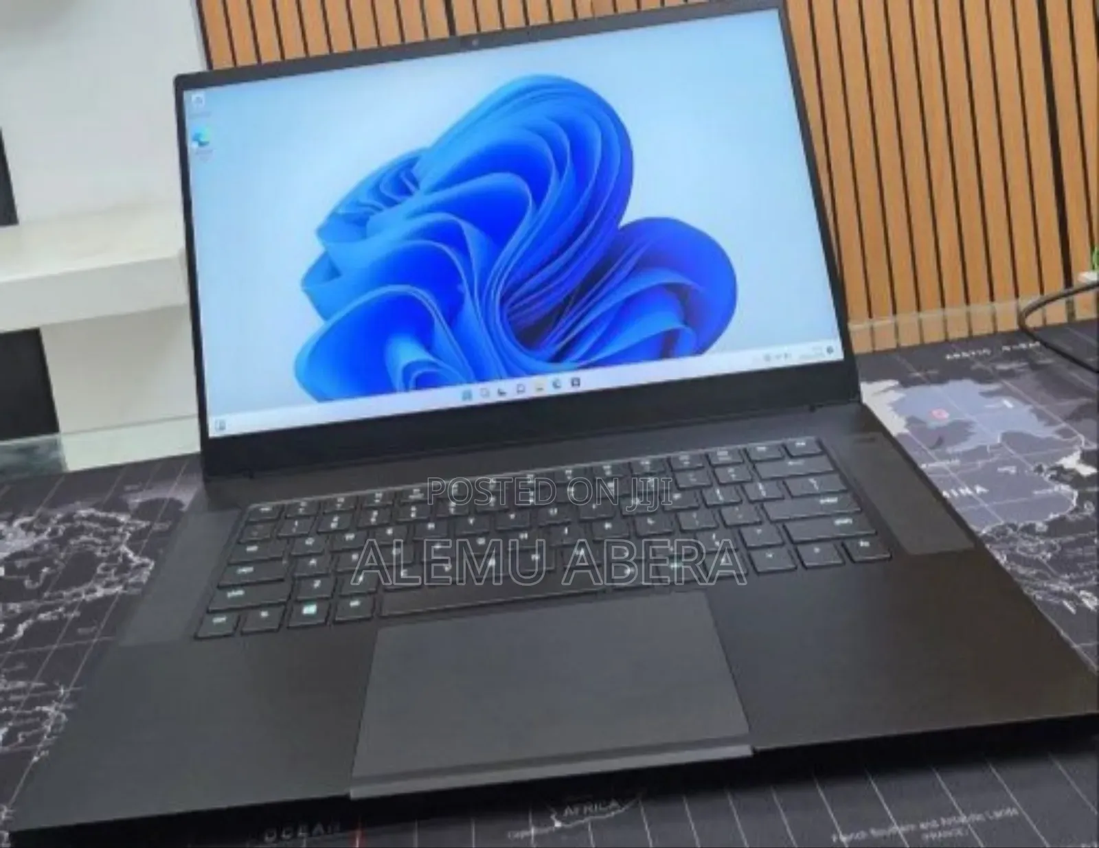 New Laptop Razer Blade 16GB Intel Core i7 SSD 512GB