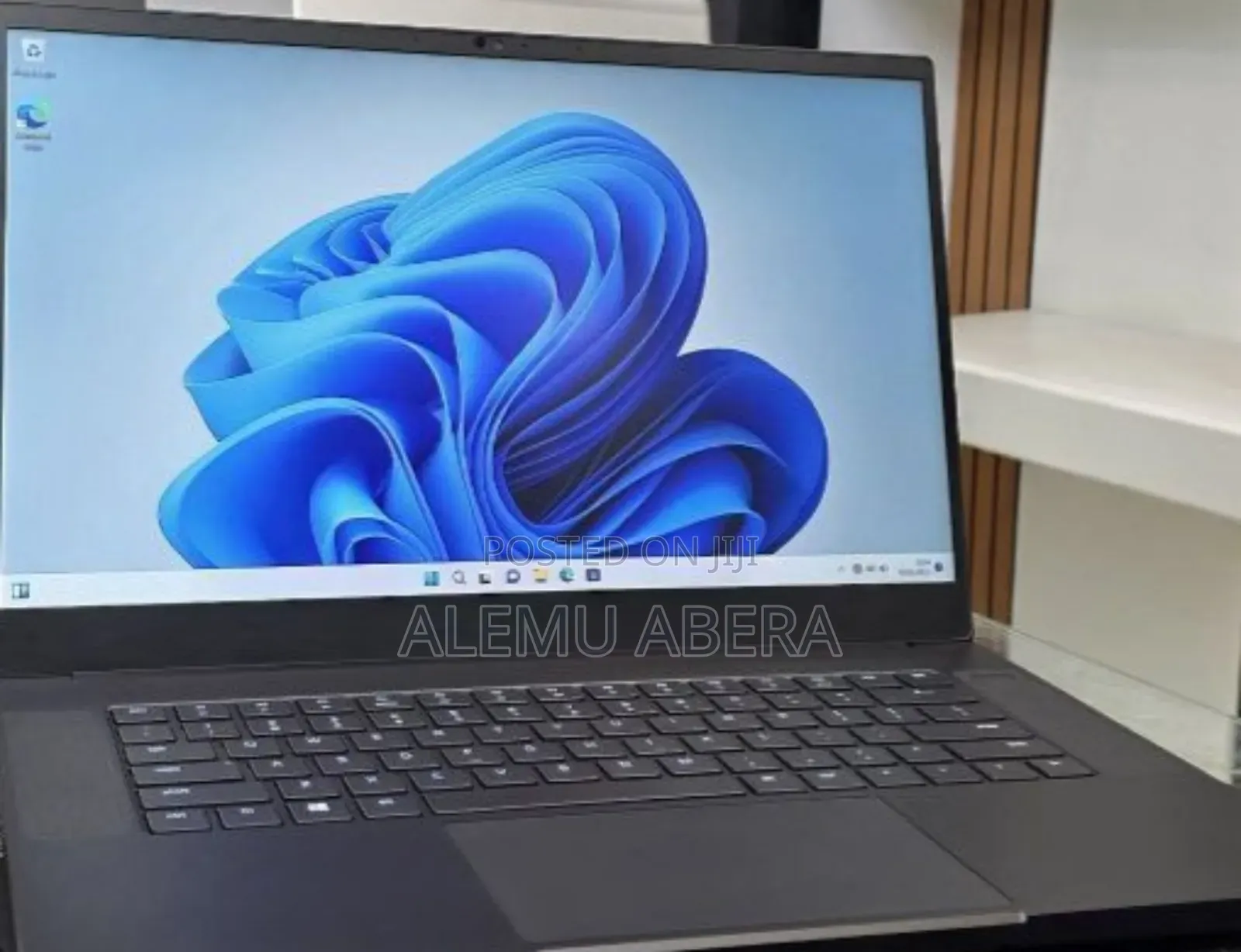 New Laptop Razer Blade 16GB Intel Core i7 SSD 512GB