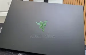 New Laptop Razer Blade 16GB Intel Core i7 SSD 512GB