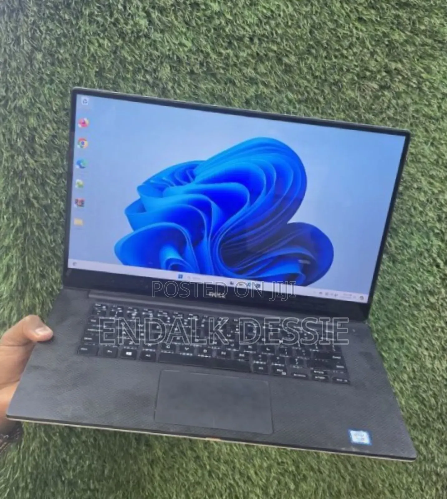 New Laptop Dell Precision 15 5520 16GB Intel Core i7 SSD 512GB