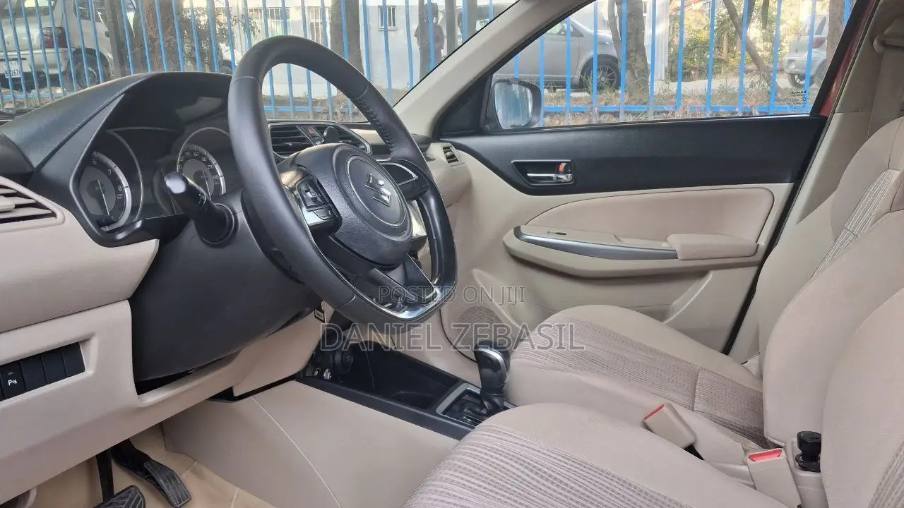 Suzuki Dzire 2022 Red