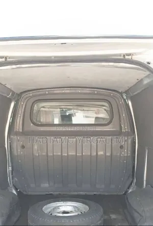 Toyota HiAce 2008 Silver