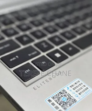 New Laptop HP EliteBook 640 G9 8GB Intel Core i7 SSD 512GB