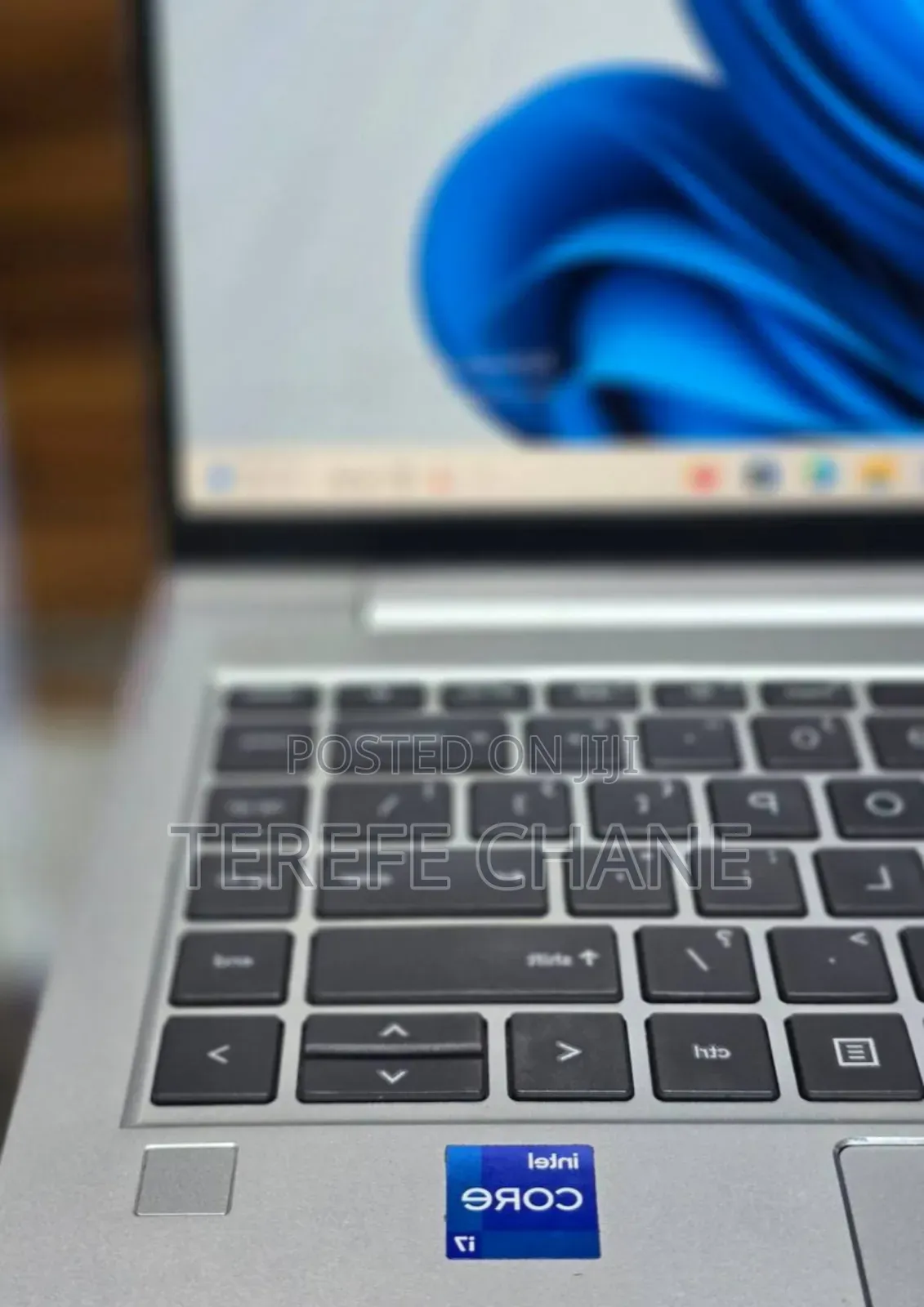 New Laptop HP EliteBook 640 G9 8GB Intel Core i7 SSD 512GB