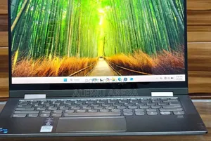 New Laptop Lenovo Yoga 7i 12GB Intel Core i5 SSD 512GB