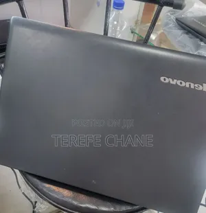 Laptop Lenovo ThinkPad Yoga 8GB Intel Core i3 HDD 500GB