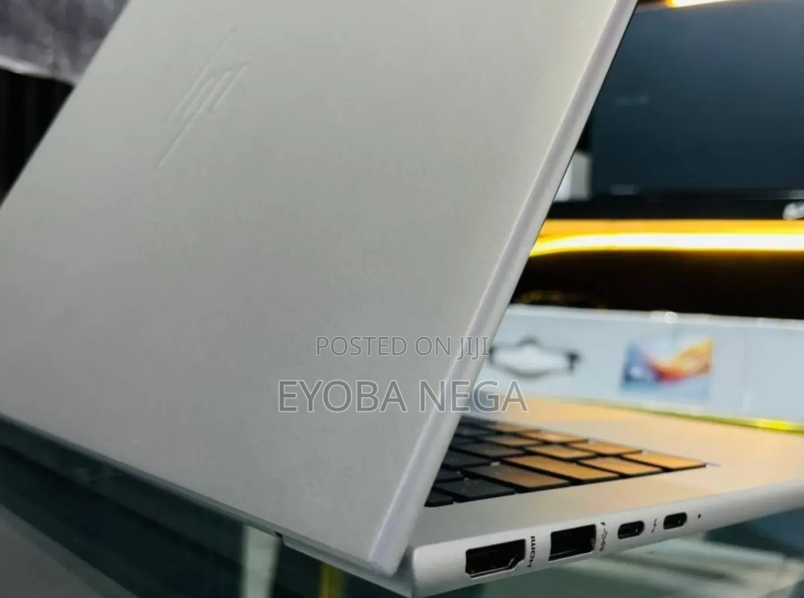 New Laptop HP EliteBook 840 G9 16GB Intel Core i7 SSD 512GB