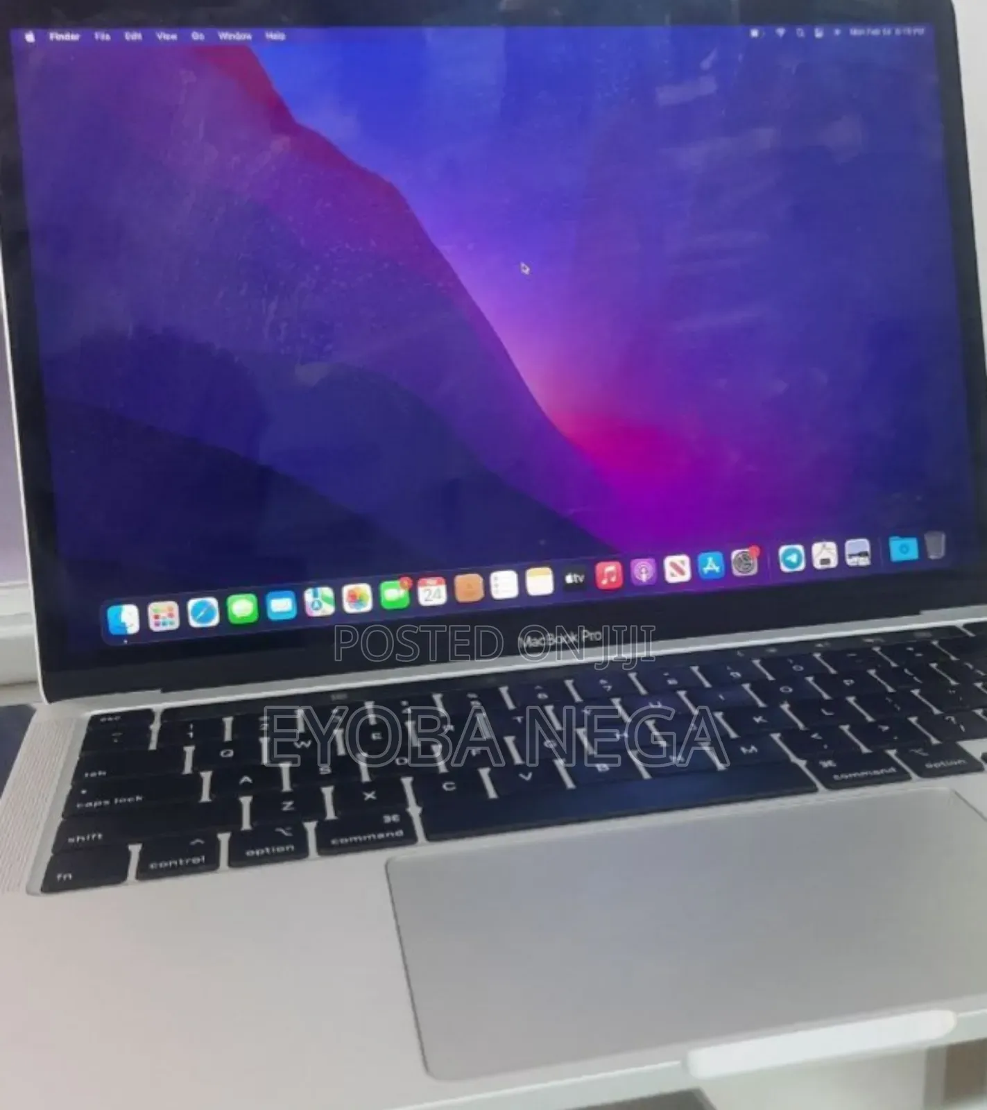Laptop Apple MacBook Pro 2020 8GB Intel Core i5 SSD 256GB