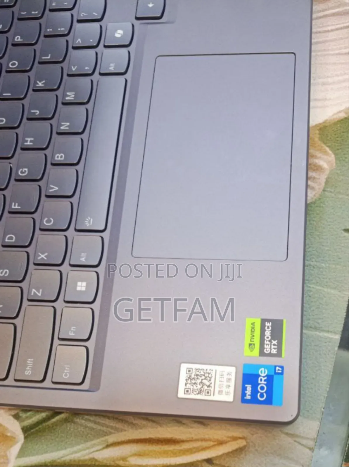 New Laptop Lenovo Y70 16GB Intel Core i7 SSD 1T