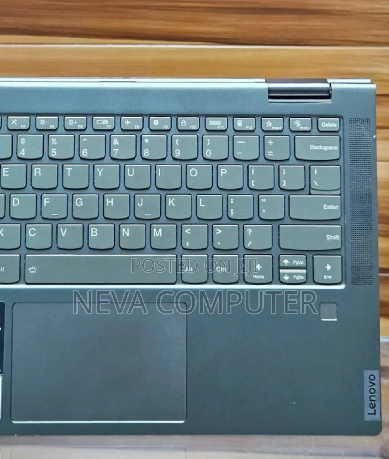 New Laptop Lenovo Yoga 7i 12GB Intel Core i5 SSD 512GB