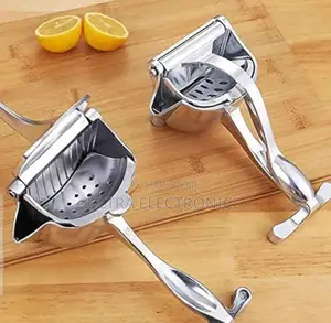 Citrus Manual Hand Press Fruit Juicer Extracting Juice From Citrus