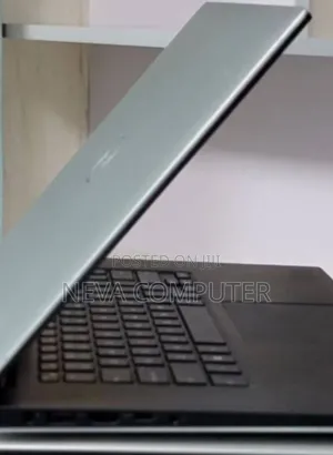 New Laptop Dell Precision 5540 16GB Intel Core i7 SSD 512GB