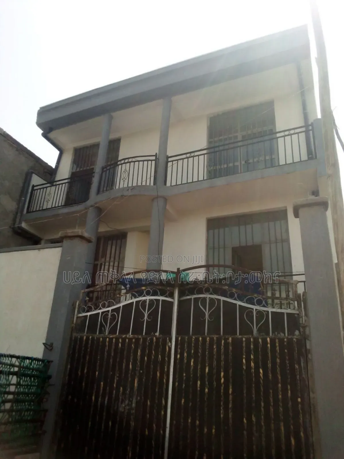 Furnished 5bdrm Townhouse/Terrace for sale