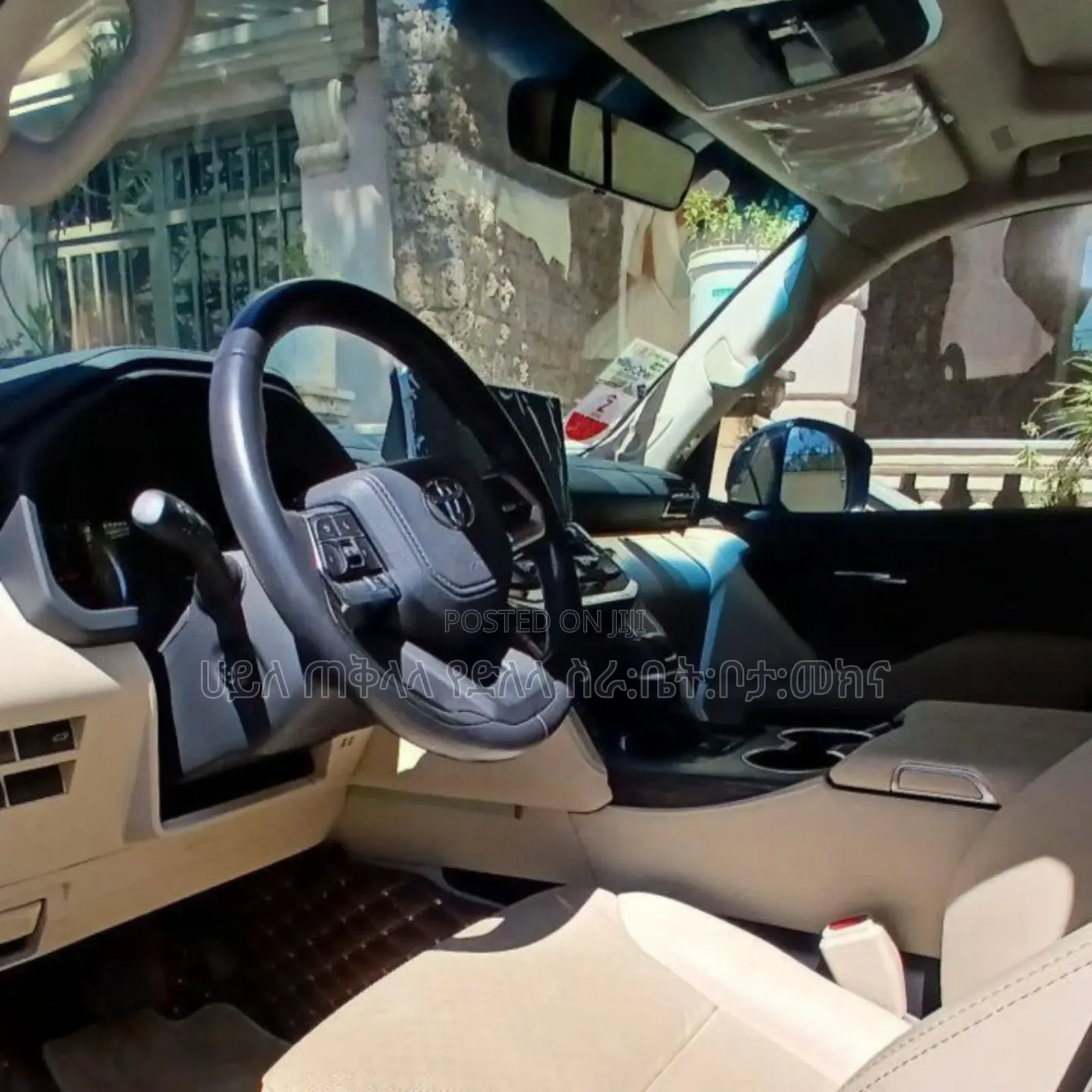 Toyota Land Cruiser 2022 Maroon