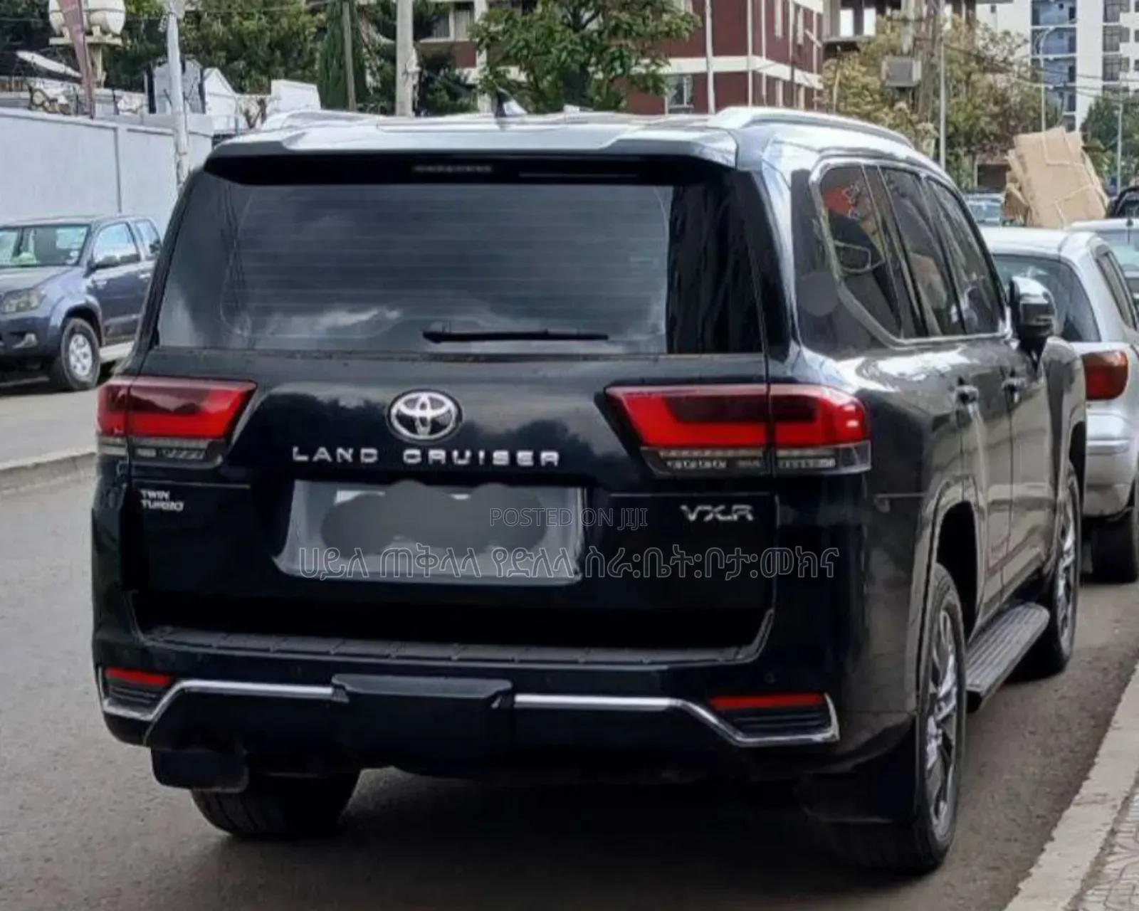 Toyota Land Cruiser 2022 Maroon