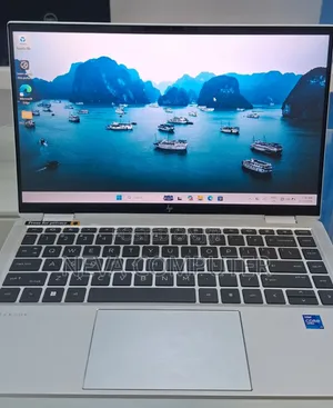 New Laptop HP EliteBook 1040 G8 32GB Intel Core i7 SSD 512GB