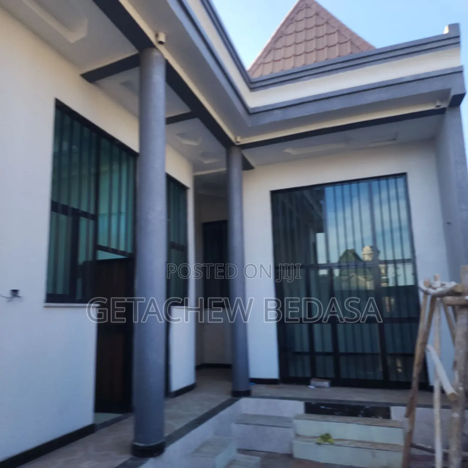 Furnished 4bdrm House in Oromia-Finfinne for sale