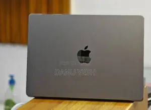 New Laptop Apple MacBook Pro 16GB Apple M1 Pro SSD 512GB