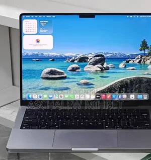 New Laptop Apple MacBook Pro 2023 M3 14-inch 8GB Apple M1 Pro SSD 512GB