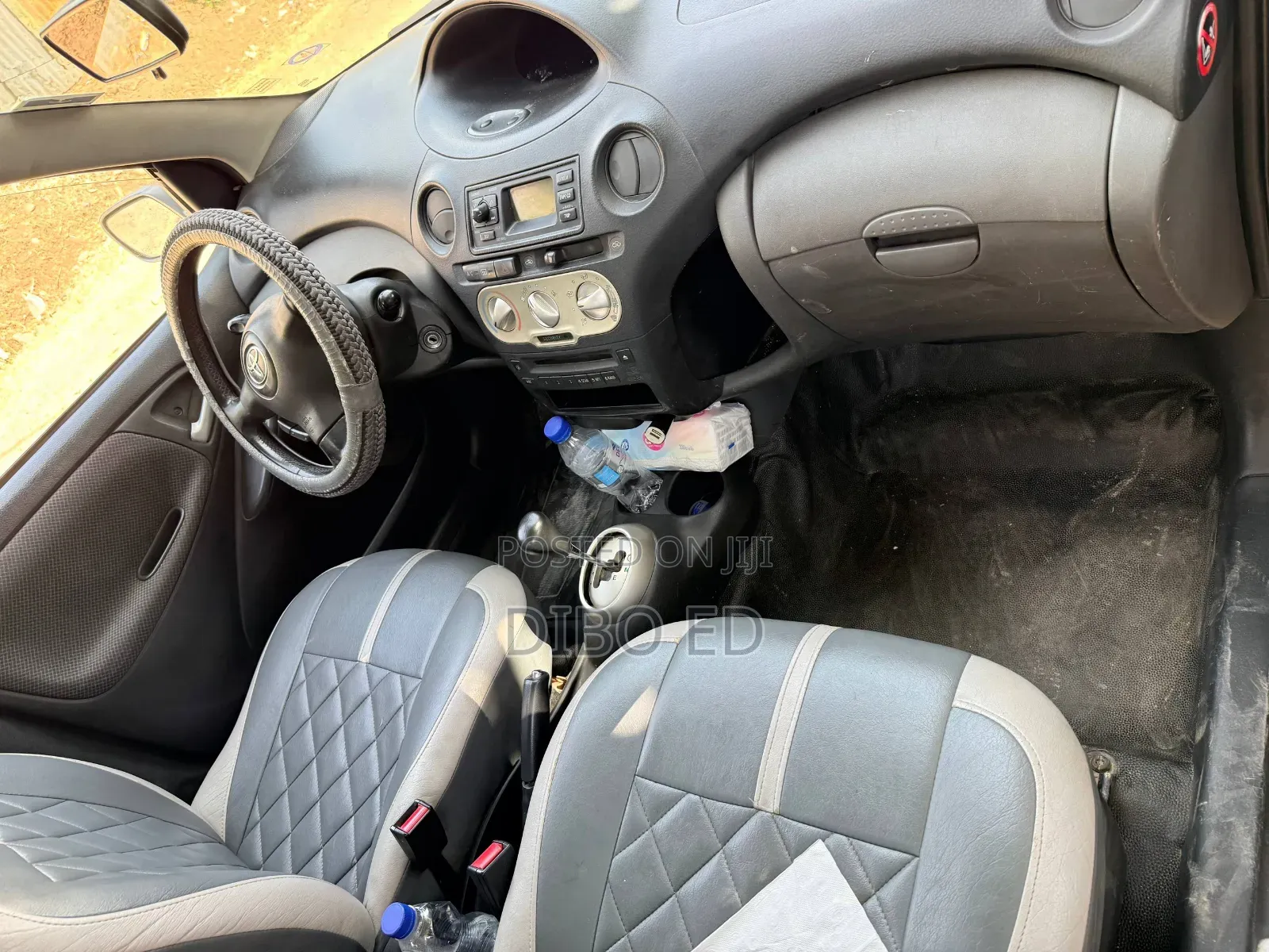 Toyota Vitz 2003 Silver