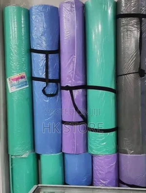 ትልቁ (Larger) Yoga Mat