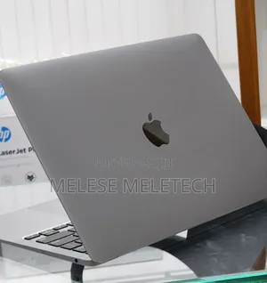New Laptop Apple MacBook Air 8GB Intel Core i3 SSD 256GB