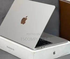 New Laptop Apple MacBook Air 2025 M4 13-inch 16GB Apple M4 SSD 256GB