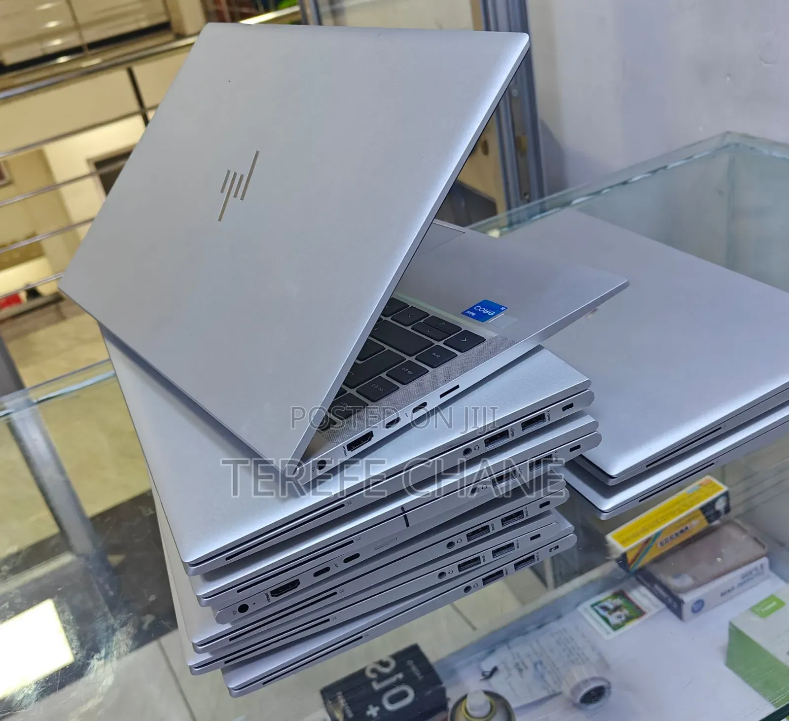 New Laptop HP EliteBook 830 G8 16GB Intel Core i5 SSD 512GB