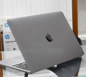 New Laptop Apple MacBook Air 2020 8GB Intel Core i3 SSD 256GB