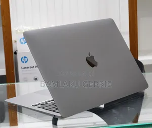 New Laptop Apple MacBook Air 2020 8GB Intel Core i3 SSD 256GB