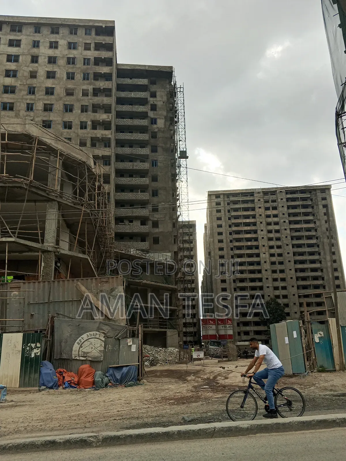 3bdrm Apartment in Ayat Real Estate, Yeka for sale