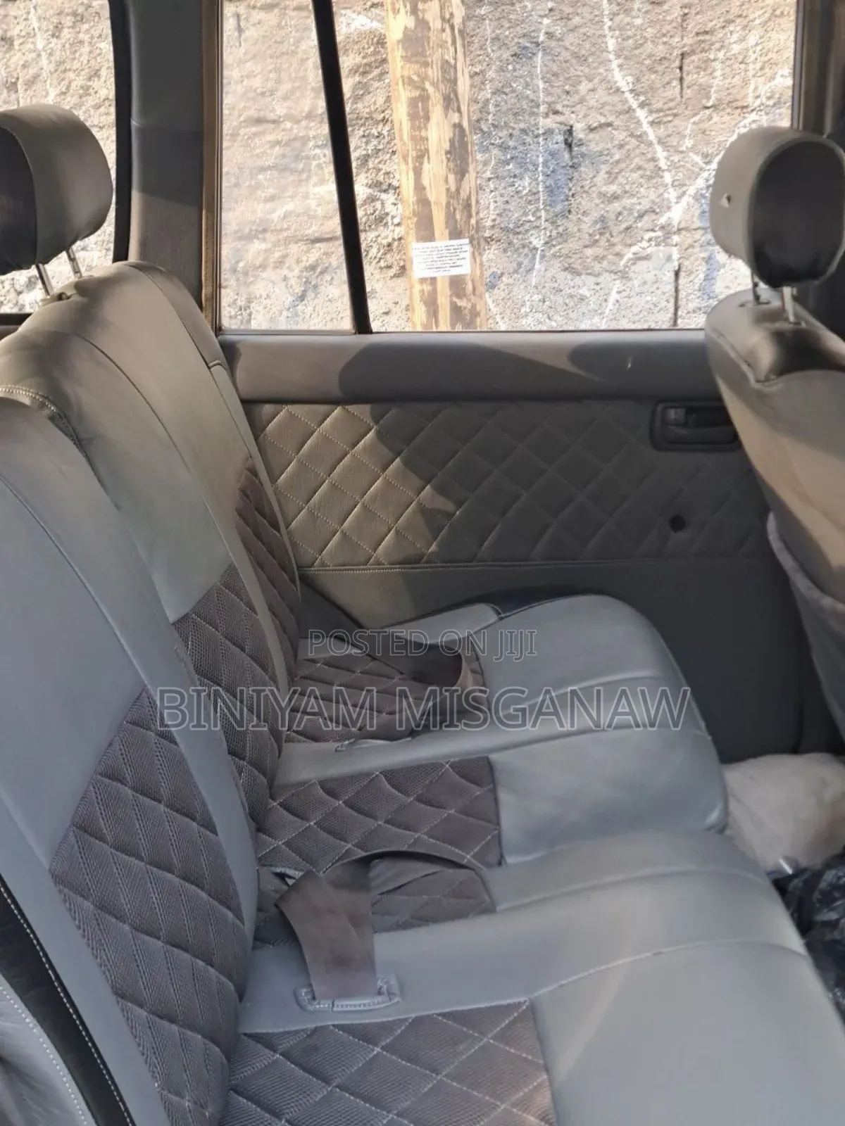 Toyota Land Cruiser 1990 Gray