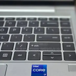New Laptop HP EliteBook 640 G9 8GB Intel Core i7 SSD 512GB
