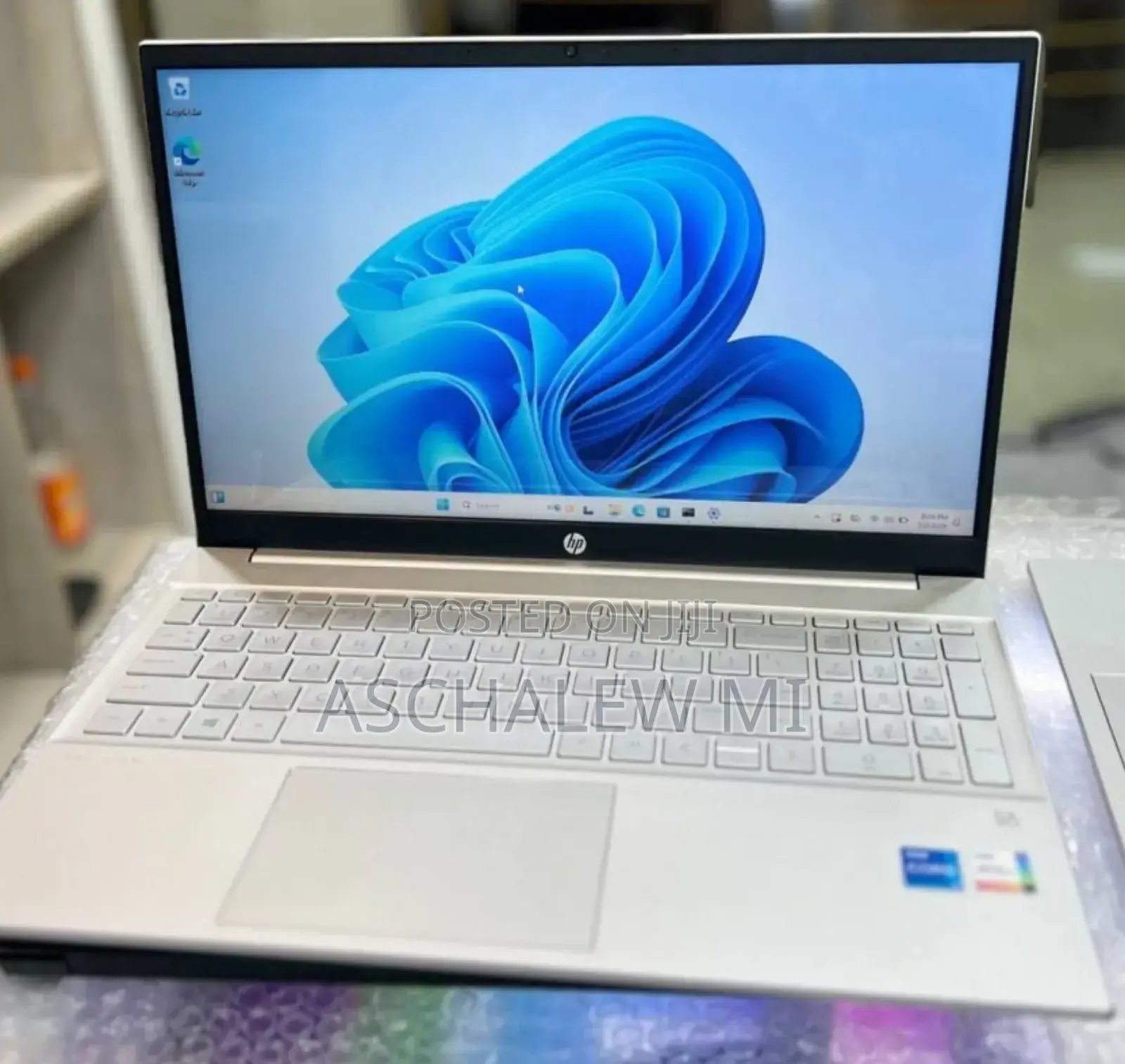 New Laptop HP Pavilion 15 8GB Intel Core i5 SSD 512GB