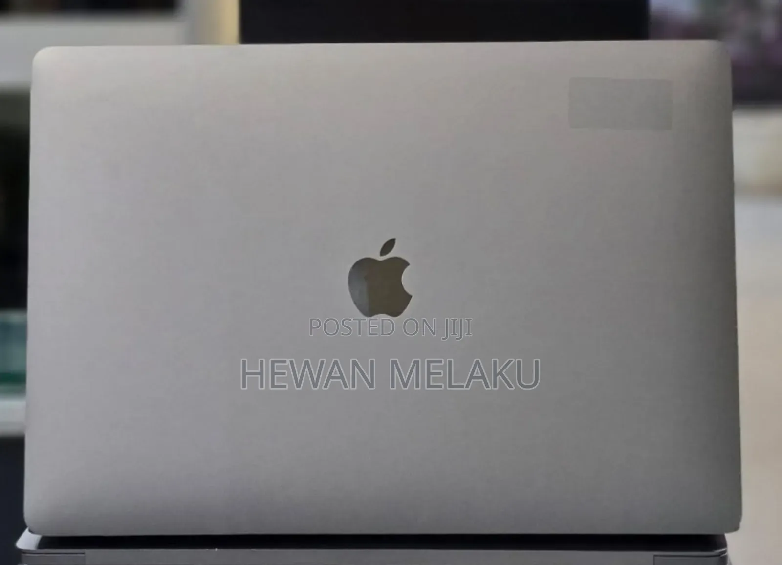 New Laptop Apple MacBook Pro 2017 16GB Intel Core i7 SSD 512GB