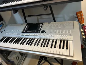 Yamaha PSR S910 Keyboard