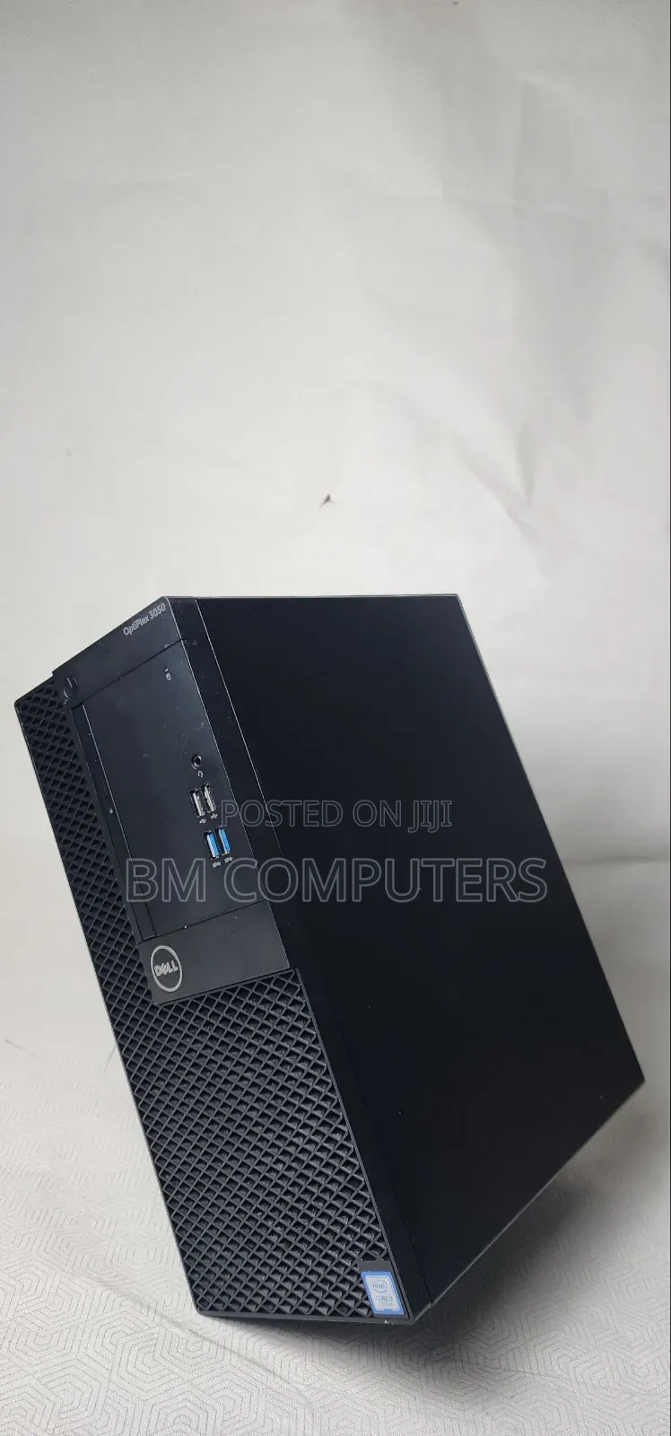 Desktop Computer Dell OptiPlex 3050 4GB Intel Core i5 HDD 500GB