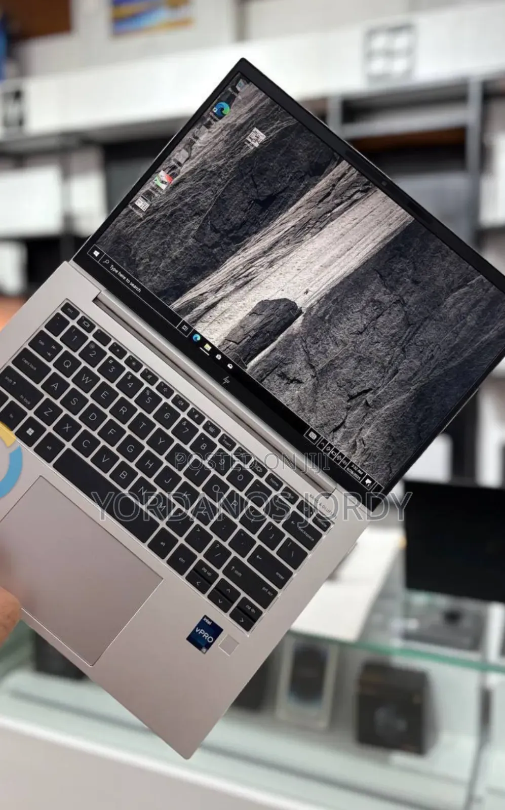 New Laptop HP EliteBook 840 G9 16GB Intel Core i5 SSD 512GB